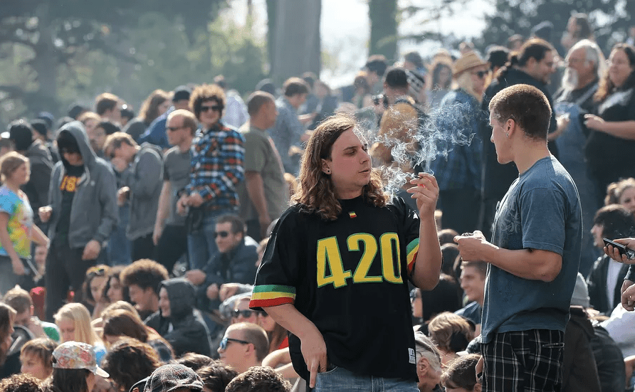 420 vox cannabis user